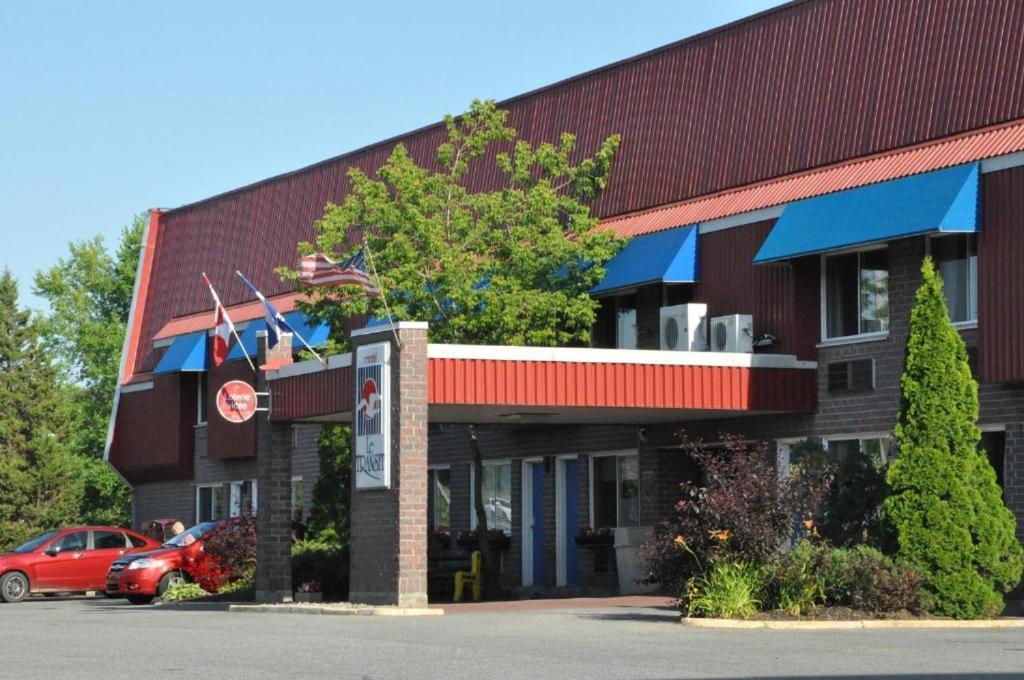 Motel Le Transit Mont-Saint-Hilaire Exteriör bild